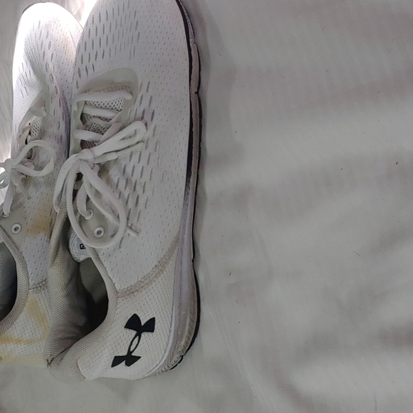 Underarmor Men's UA Charged Pursuit 2 Running Shoes - Picture 4 of 8